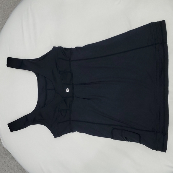 Lululemon size 6 black loose cinch waist - Picture 4 of 5